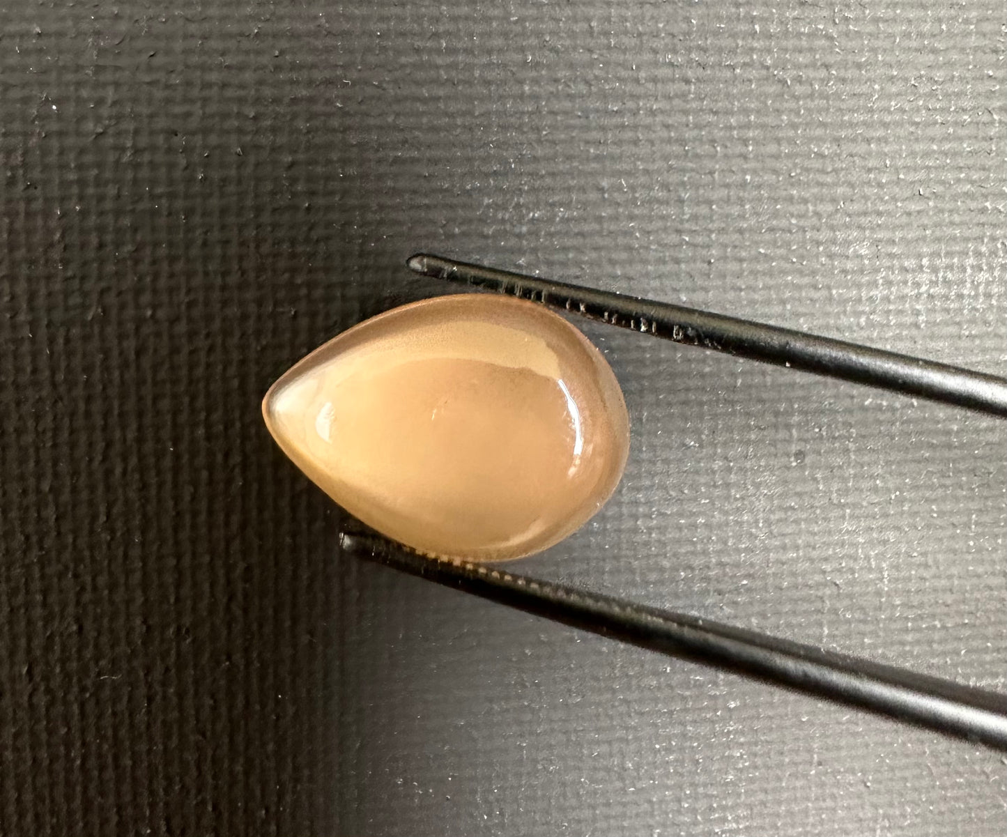 Gold Moonstone 7.05 CTs