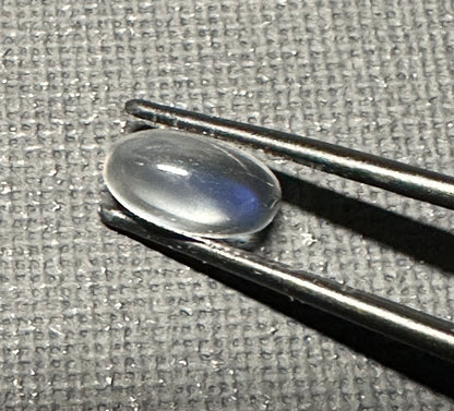 Excellent moonstone 2.80 cts