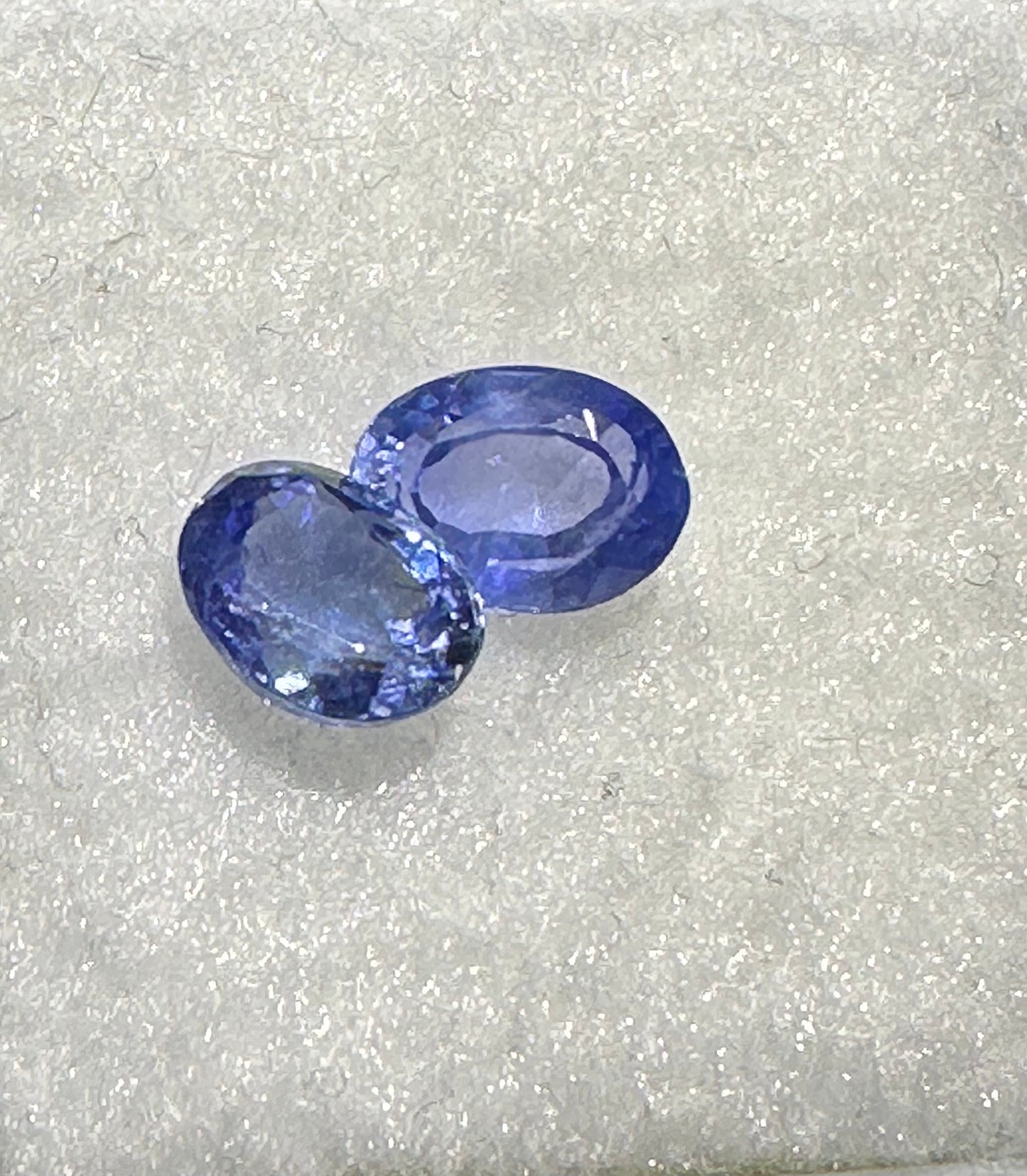 Heated sapphires 1.70 ct