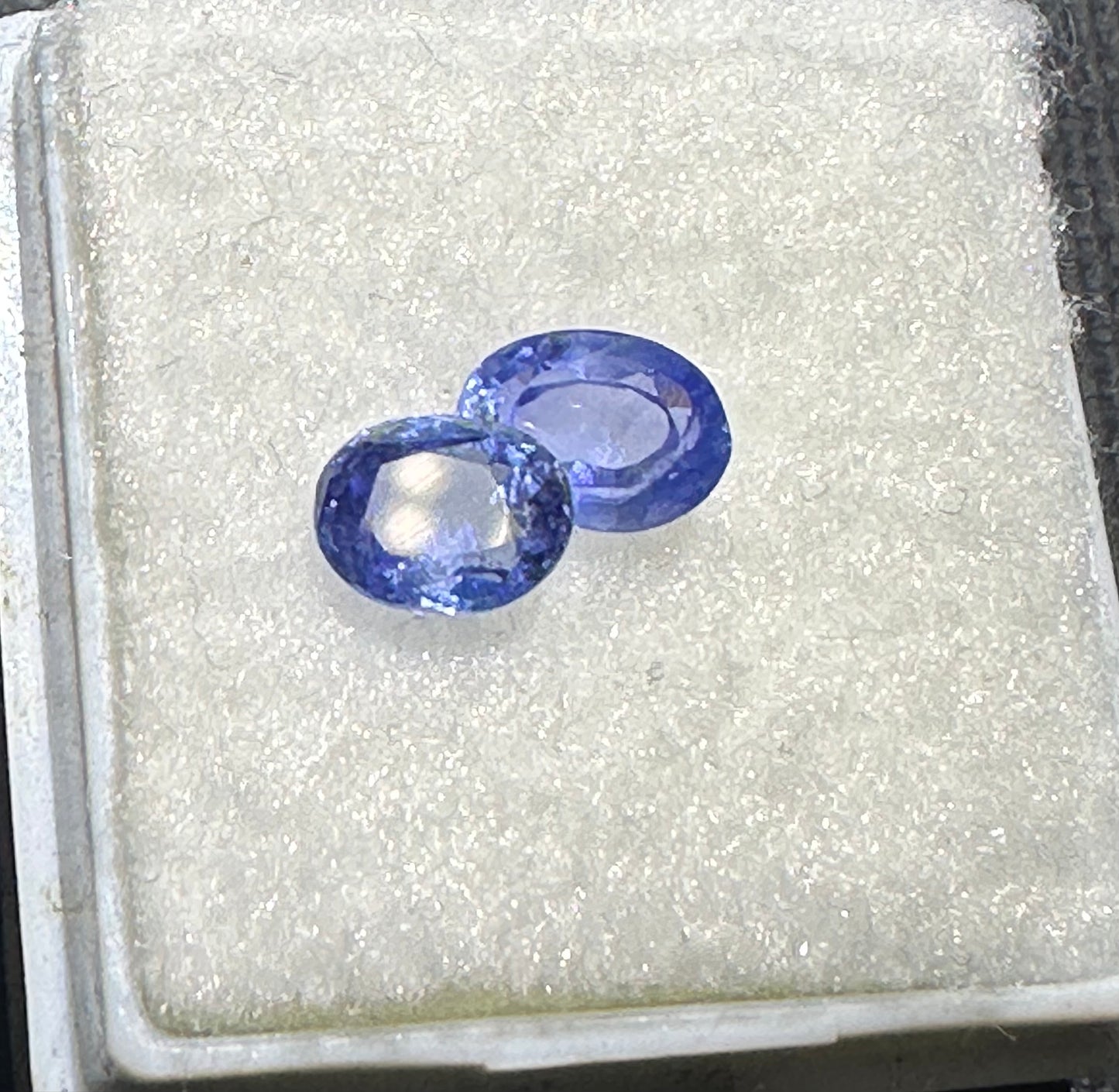 Heated sapphires 1.70 ct